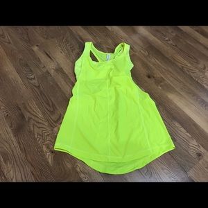 Lululemon athletically tank top with built in bra